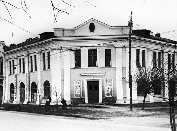 Здание фабрики Здание фабрики